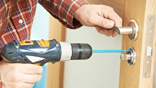 Automotive Locksmith at 91605 Burbank, California